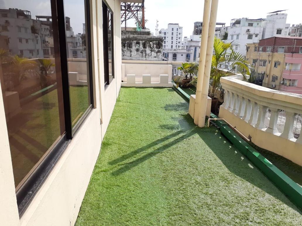 Amazon Lilly Lake View Residence Dhaka Exterior photo